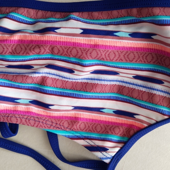 🆕🌿NORDSTROM GIRLS BIKINI TOP🌿 - Picture 3 of 6